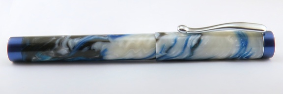 C001 - Ocean Depth Swirl Denver Fountain Pen