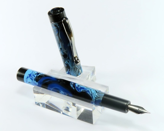 C002 - Deep Sea Denver Fountain Pen