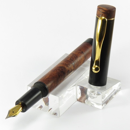 C005 - Denver Fountain Pen with Amboyna Burl & Ebonite